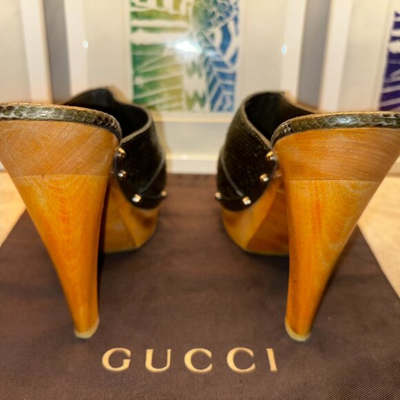 Gucci Mule Platforms in Python Snakeskin Green Leather - Picture 14 of 16